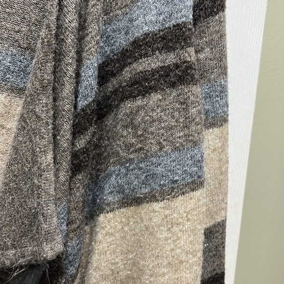 So soft and pretty open front waterfall cardigan - Picture 2 of 4